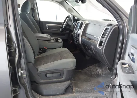 2019 Ram 1500 Classic Big Horn 4X2 6'4 Box z USA, uszkodzony, nr VIN 1C6RR6TT8KS712163